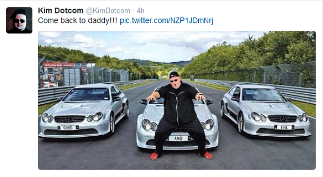 CarsTwitter